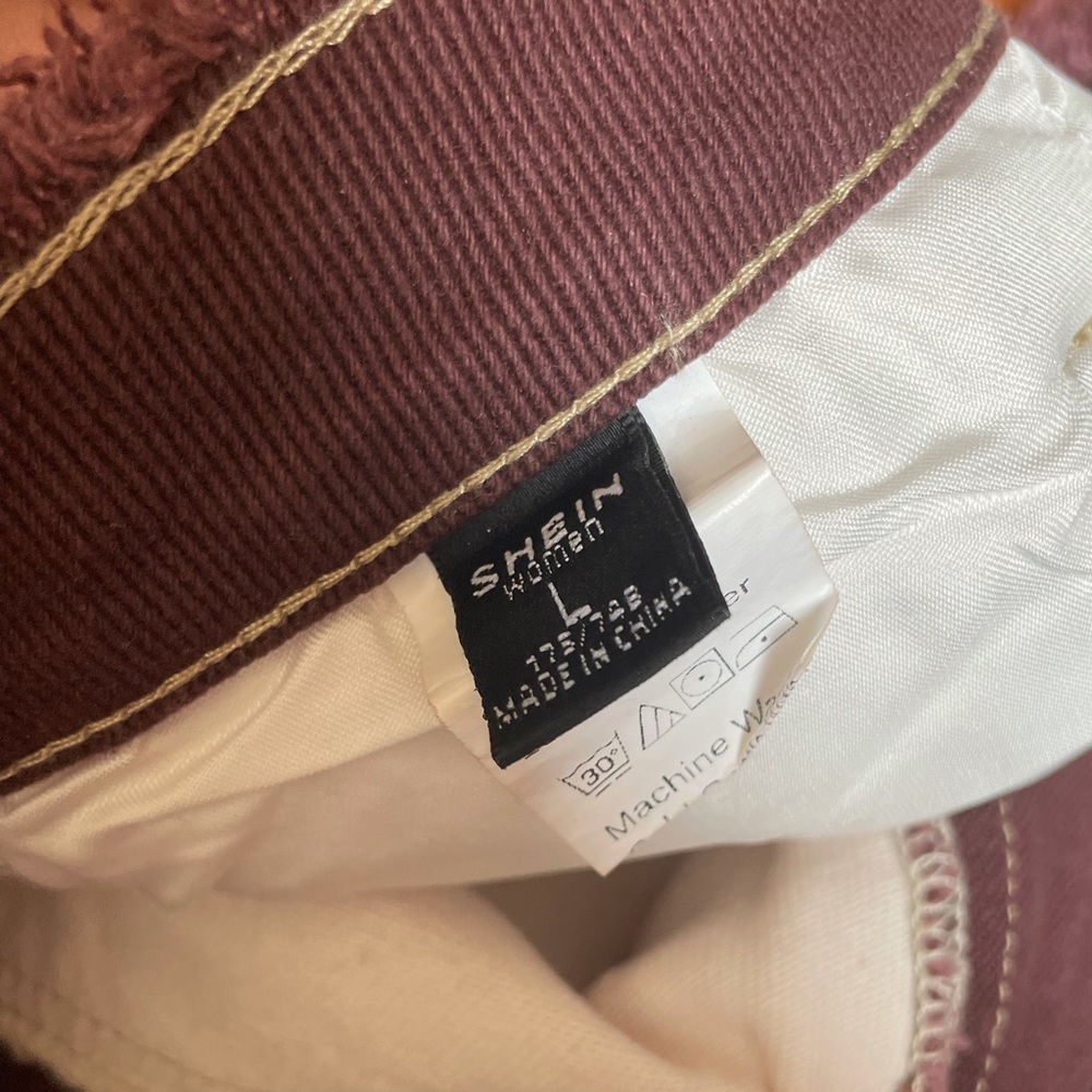 Distressed Jeans With Color Block Patchwork - image 4